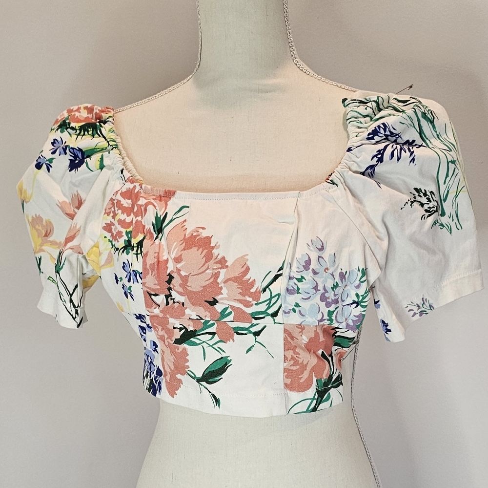 Urban Outfitters Floral Crop